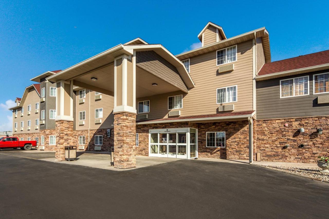 Red Roof Inn & Suites Omaha - Council Bluffs Exterior foto